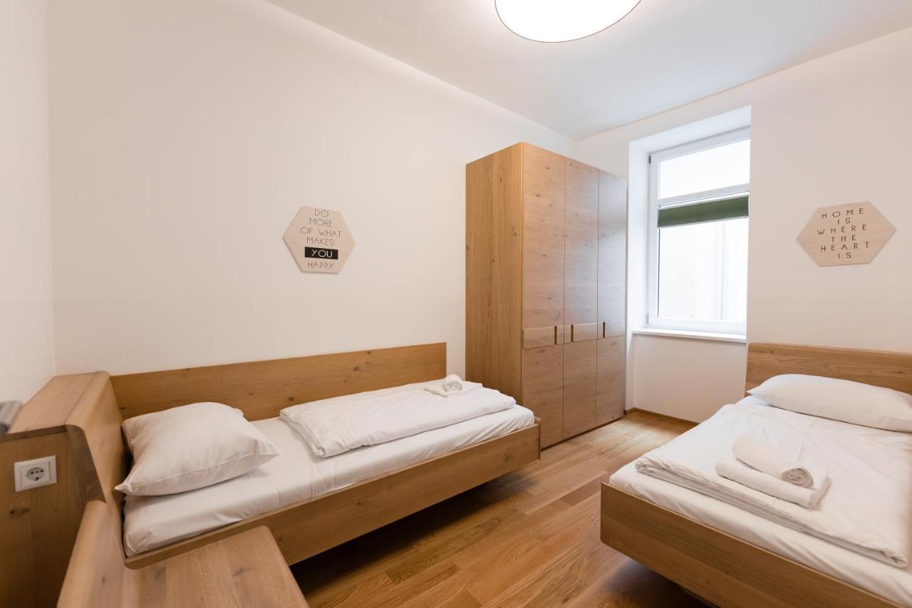 Nadland Apartment Wehlistrasse Vienna Luaran gambar